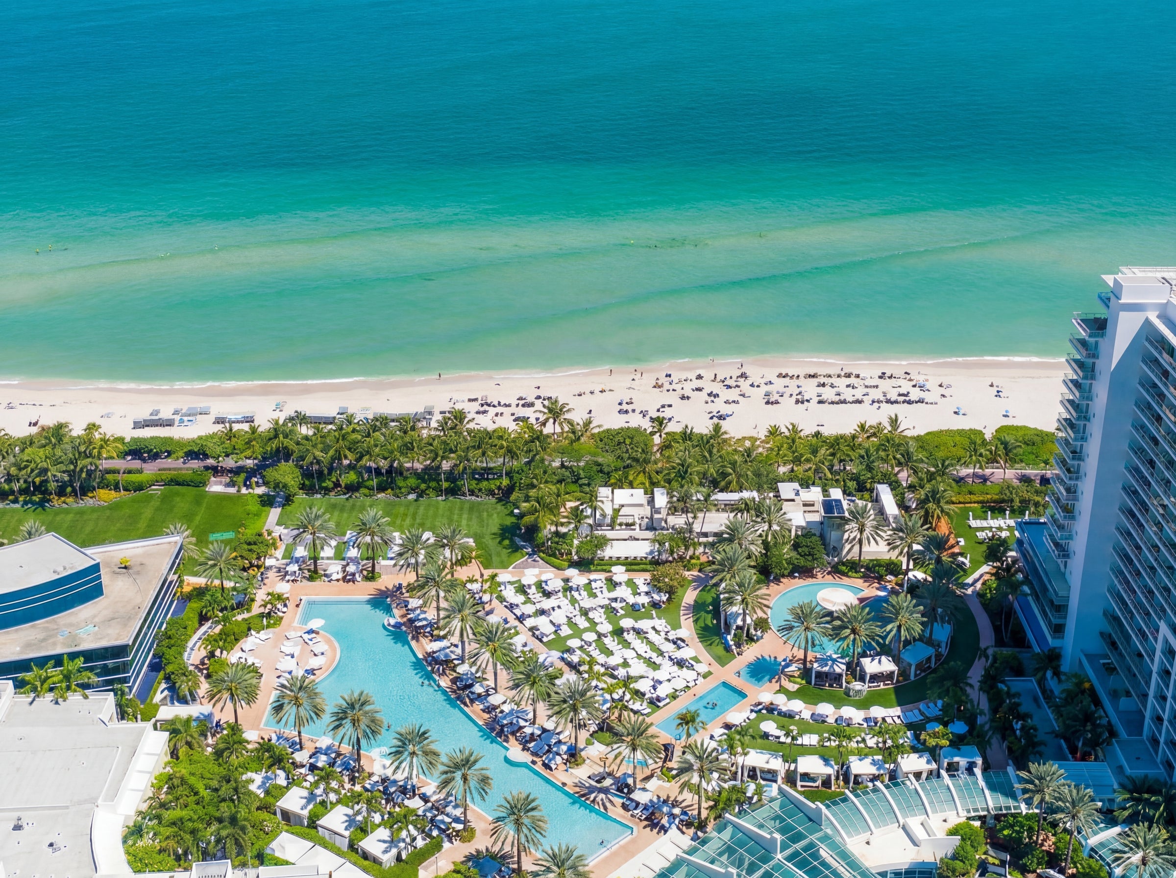Hotels & Resorts Lifestyle