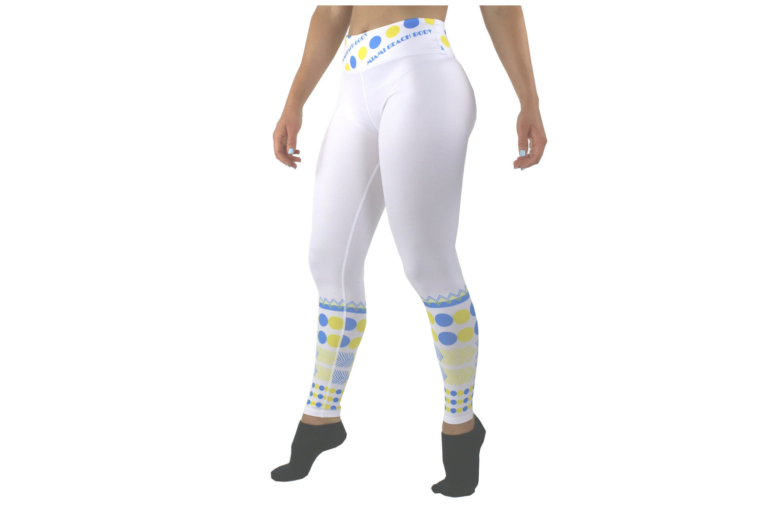 https://s3.amazonaws.com/miamibeachbody/SunBlueMoonTribalLeggingWhite/SunBlueMoonTribalLeggingWhite.xml